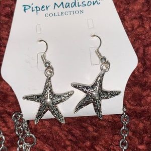 Necklace and earring set NEW